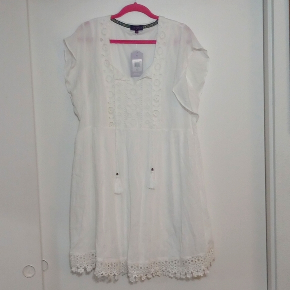 Artesia Dresses & Skirts - Artesia White Dress